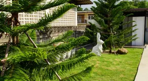 The Breezy Hotel - Image 5