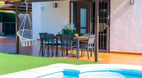 Villa Trueno Refugio de Lujo con Piscina Climatizada y Vistas - Image 5