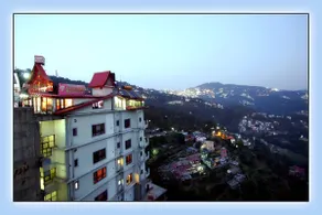 Hotel Aachman Regency with Rooftop Terrace - Image 3