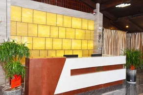 Beihai Yintan Sea Whale Resort Hotel - Image 2