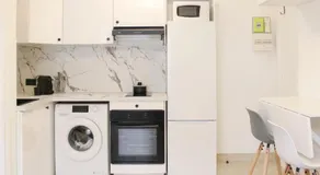 Modern apartment at the gates of Paris - Image 3