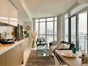 Holiday Boutique Suites - Image 2