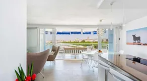 Malagueta Apartment in Malaga by Solaga Holiday Homes - Image 4