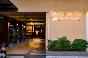 Hotel Passion - Image 5