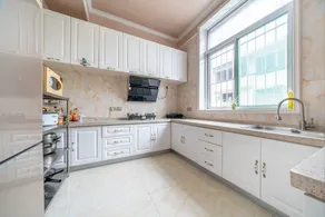 Laocheng Yard Homestay - Image 5