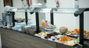 Royal Trip Hotel - Image 2