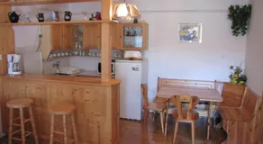 Schmidt apartment - Image 3