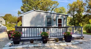 2 Mi to Dowses Beach! Couples Haven in Osterville - Image 4