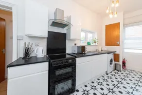 Free Parking 2Beds Close to Reading Station Wolsey - Image 5