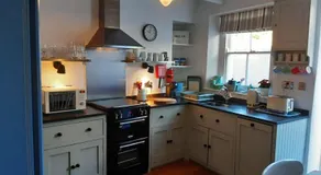 Corvus - Beautiful cottage half a mile from Mousehole - Image 3