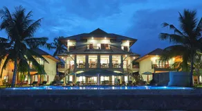 Sara Beachfront Boutique Resort - Image 2