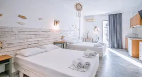 Brunis Apartments - Image 2