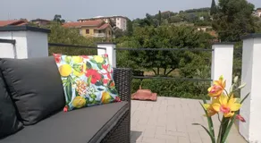 Appartement de vacances avec internet haut débit, terrasse et barbecue | Vue montagne - Image 5