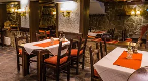 Aneli Hotel - Image 4