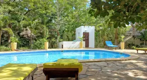 Watamu Beach Cottages B&B - Image 2