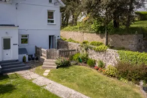 Caldey Island View - Sea Views and Log Burner - Image 5