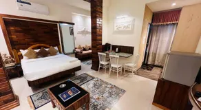 Hotel The Galaxy - Image 2