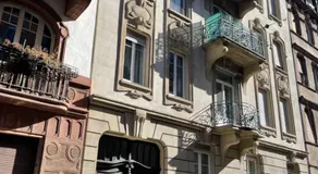Le Rapp 6, Appartement de Standing 3 chambres, 7 personnes &1 bébé, Cosy et familial ultra équipé Emplacement Idéal proche Gare Centre ville Marchés de Noël Quartier Tribunal Contades - Image 4