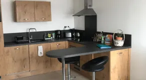 Apart. F2 i Caen totalrenoverad med garage och WIFI. - Image 3