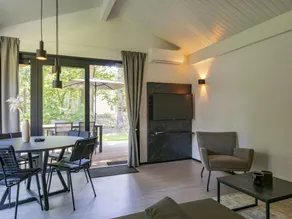 Chalet in Eindhoven near Bospark t Wolfsven - Image 2