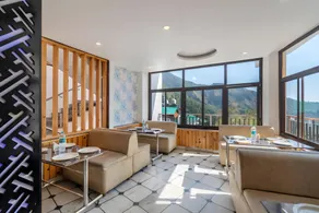 Hotel Akashdeep - Image 4