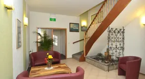 Land-Hotel Am Wald Garni - Image 3