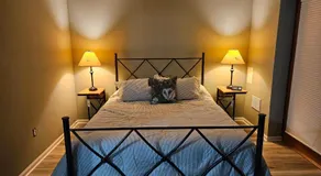 Guest Suite in Paoli with Private Entrance - Image 3