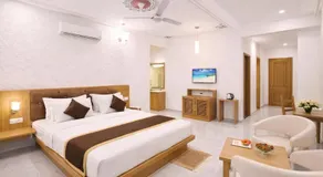OPO Palm Villa Dritan - Image 4