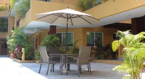Los Mangos - Image 3