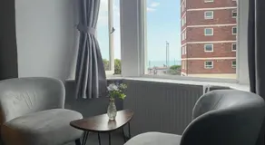 Inn By The Sea, Portsmouth - EN SUITE Rooms with Sea View Possible, parking EV 22kW - Image 5