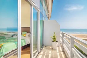 Beihai Silver Beach 1 International Conference Center Hotel - Image 3