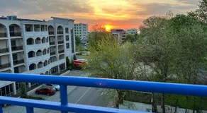 Hotel North - Image 4