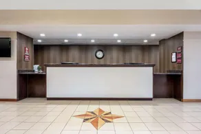 Clarion Hotel and Conference Center Harrisburg West - Image 5