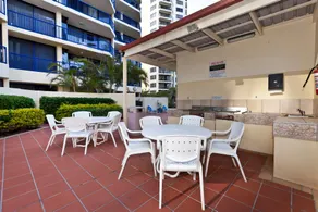 Surf Regency - Image 5