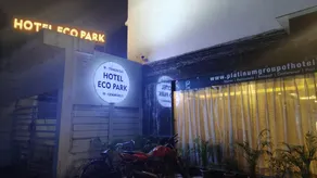 Platinum Studio - Eco Park Hotel - Image 3
