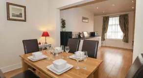 York Place Apartments - Image 3