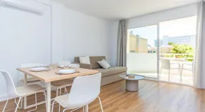 Apartamentos Massanet - Image 4