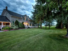 The Waring House - Image 5