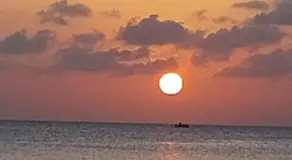 Paradise Sunrise Seaviews Getaway - Image 5