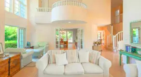 Villa Victoria - Cozy Hamptons Villa - Image 2