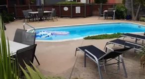 The Lakes Apartments - Image 3