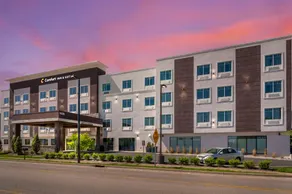 Comfort Inn & Suites Clarksville - Louisville North - Image 2