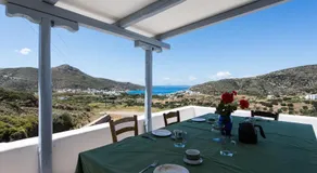 Thomas Apartments in Katapola - Image 5