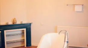 DeVilla - Boutique Suites - Image 3
