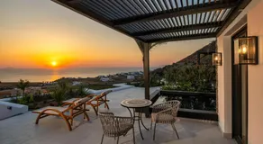 Palm Island Suites - Image 2
