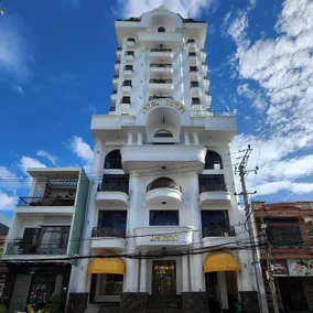 Dezon Hotel - Image 4