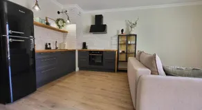 Komfortowy Apartament Przy Bramie Targowej z tarasem- Old Town - Image 3