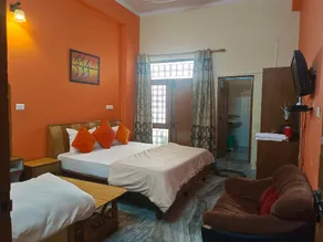 Hotel Shiv Palace - Image 4
