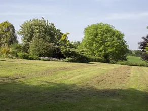Earsham Park Farm - Image 2