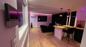 Le Jacuzzi - Image 3